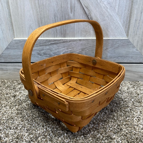 1994 Small Square Longaberger Basket with Handle 6.5”x6.5” - Picture 2 of 11